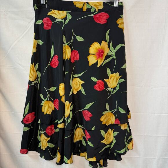 MICHAL Floral Midi Wrap Skirt Size M Black Red Romantic Feminine Ruffles Flowy - Picture 5 of 9
